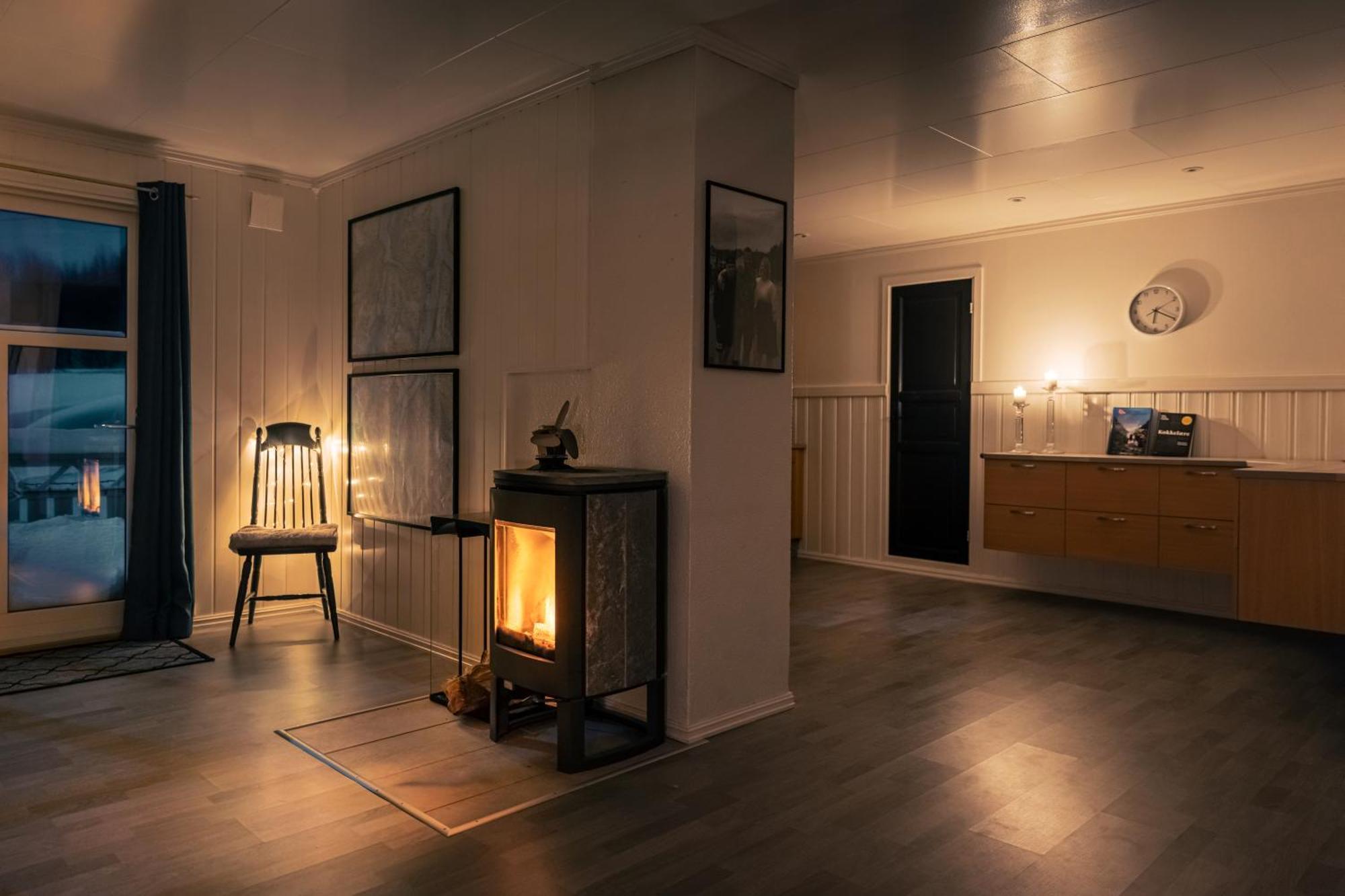Вилла Lyngen Aurora House Koppangen Экстерьер фото